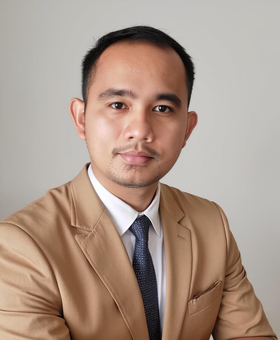 level10cfo-team-Santiago Fabillar